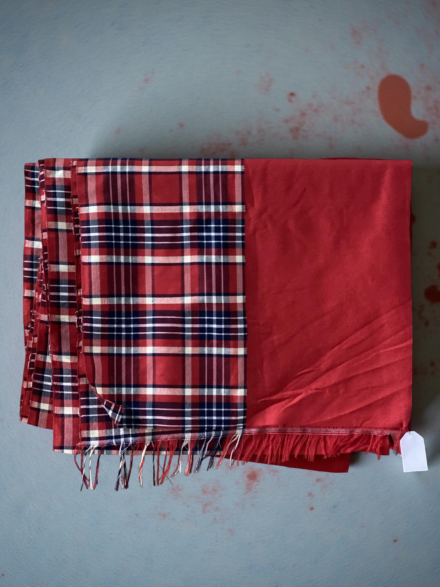 checkered red, black & white / plain red